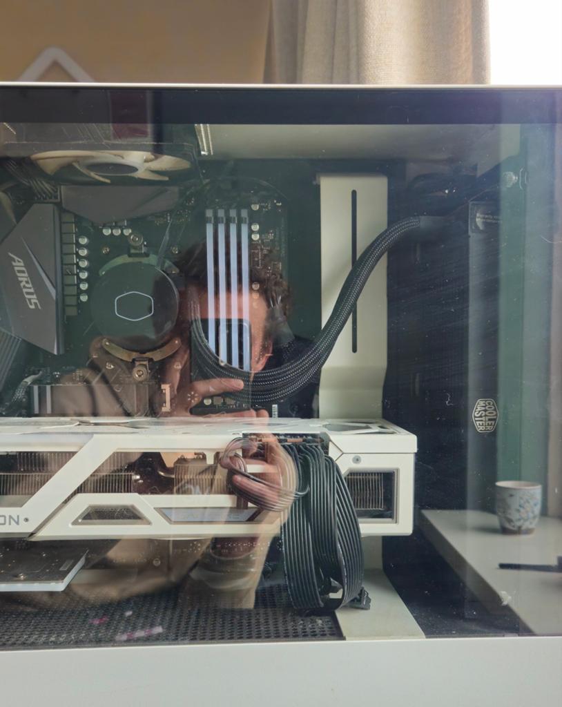 Game Pc tekoop of Teruil met Xbox X/nintendo switch 2 set, Ophalen, Zo goed als nieuw, 4 Ghz of meer, SSD