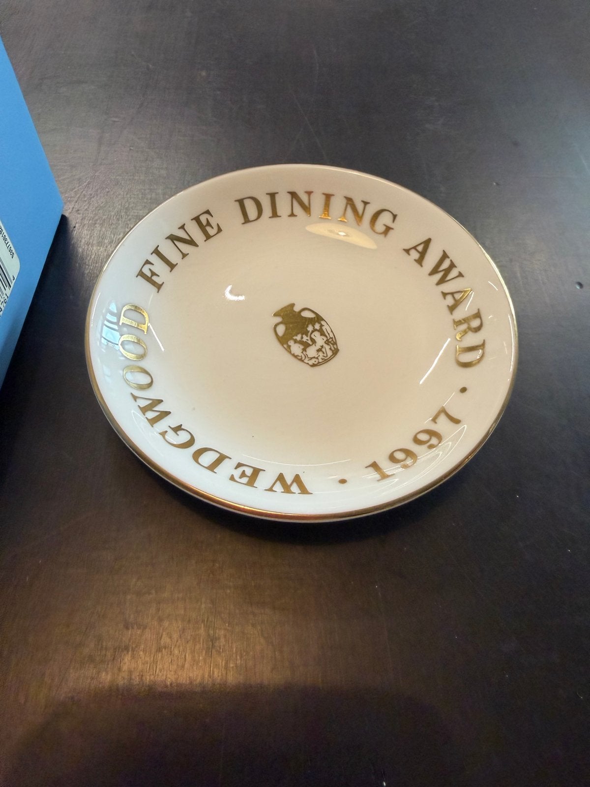 Wedgwood Fine Dining Award 1997 schaaltje in doos, Ophalen