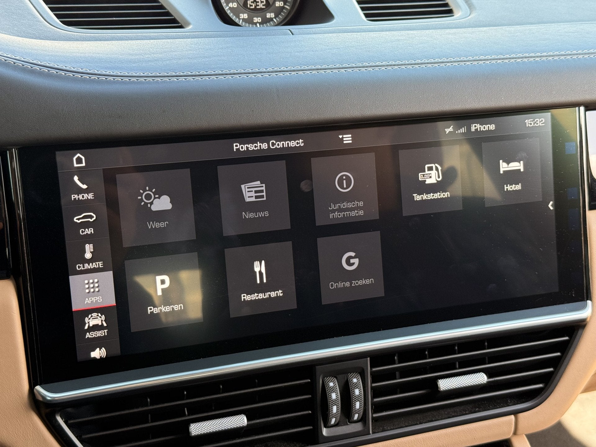 Foto 46 van Porsche Cayenne 3.0 | SportDesign | Pano | SportChrono | Luc