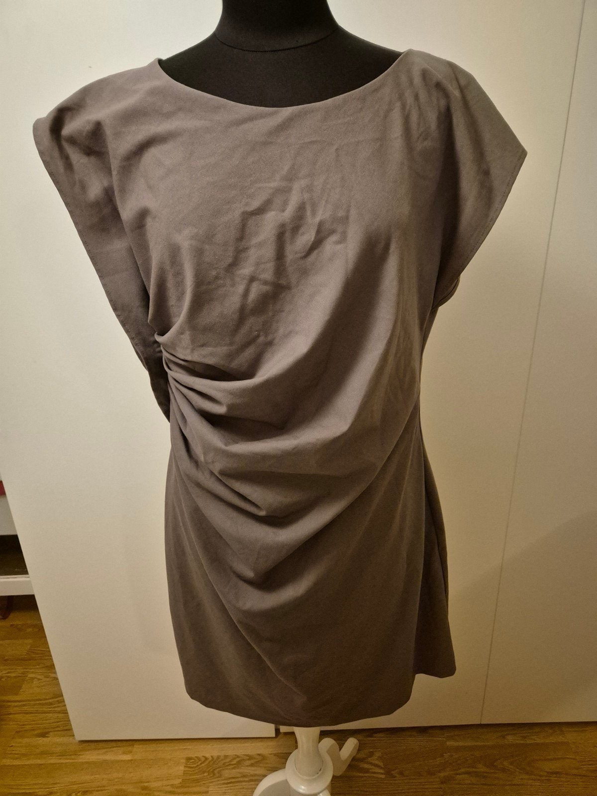 Steps "Every Day Chic" jurk - grijs / taupe - maat 42, Maat 42/44 (L), Ophalen of Verzenden, Zo goed als nieuw, Knielengte