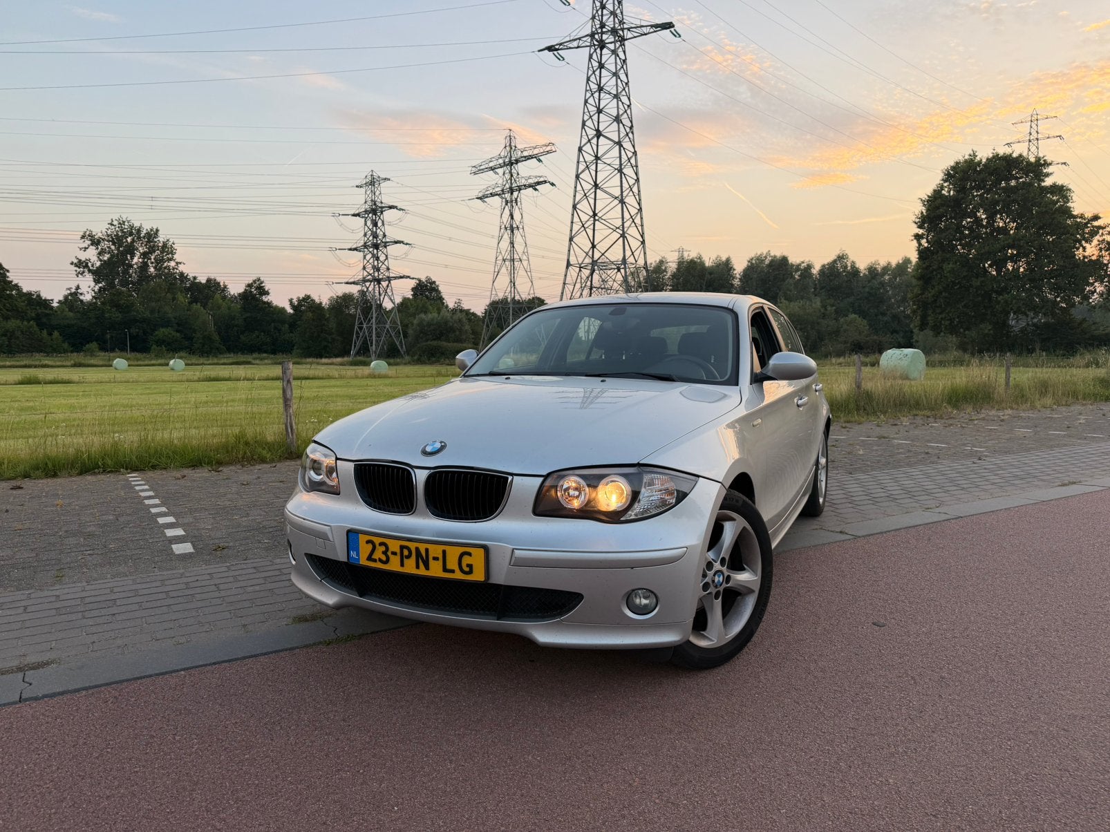 BMW 1-Serie 1.6 I 116 5 Deurs, Auto's, 1596 cc, Achterwielaandrijving, Bluetooth, 4 cilinders