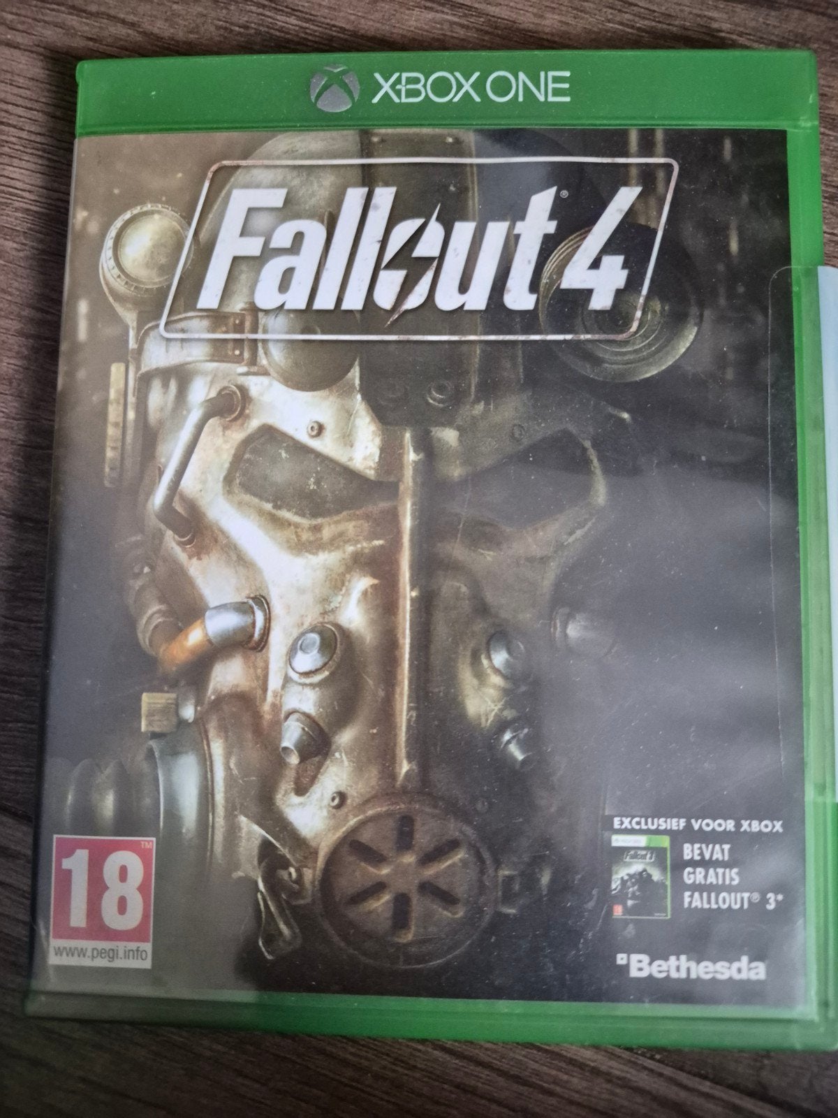 Fallout 4 - Xbox One (Inclusief Fallout 3), Gebruikt, Vanaf 18 jaar, 1 speler, Ophalen of Verzenden