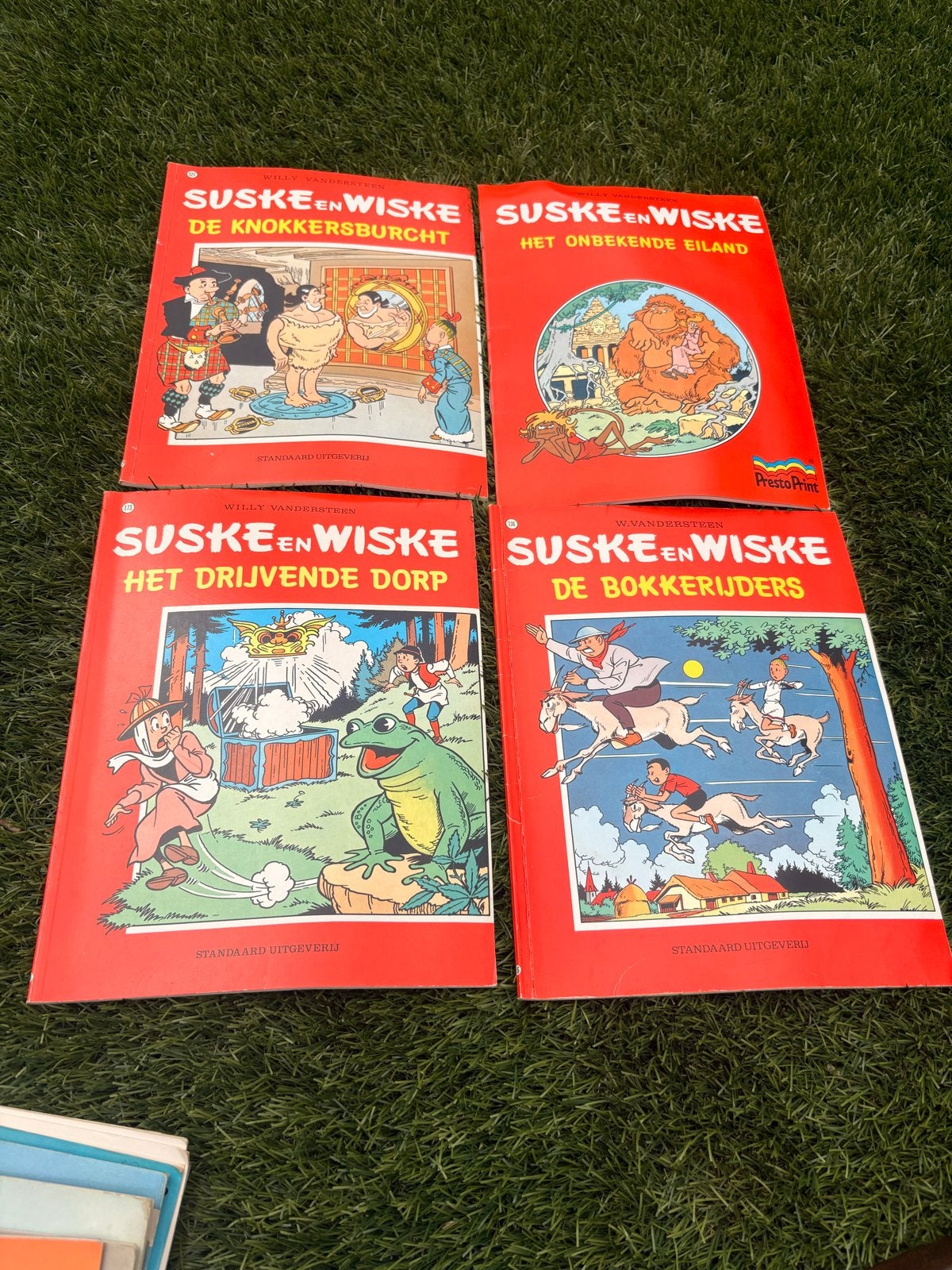 Suske en Wiske: 4 klassieke albums - Standaard Uitgeverij, Meerdere stripboeken, Ophalen of Verzenden, Gelezen