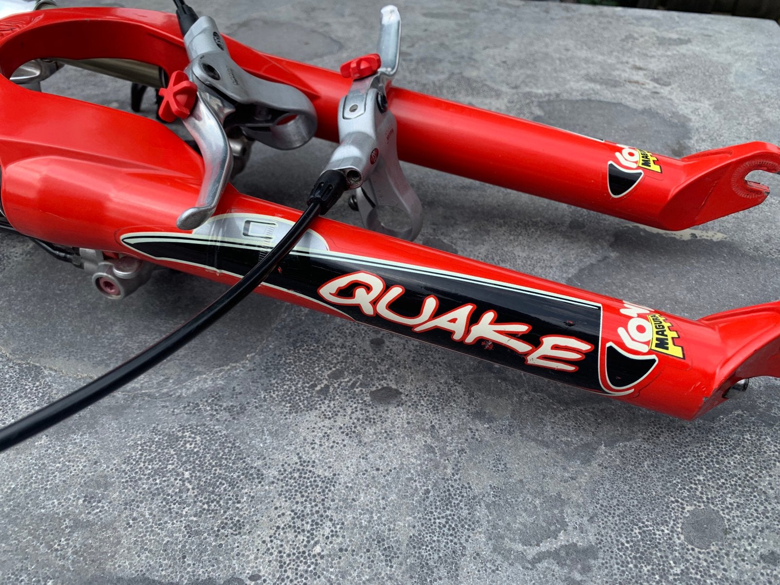 ROND Quake C firmtech incl.  Magura HS33 remmen, Ophalen of Verzenden, Remmen