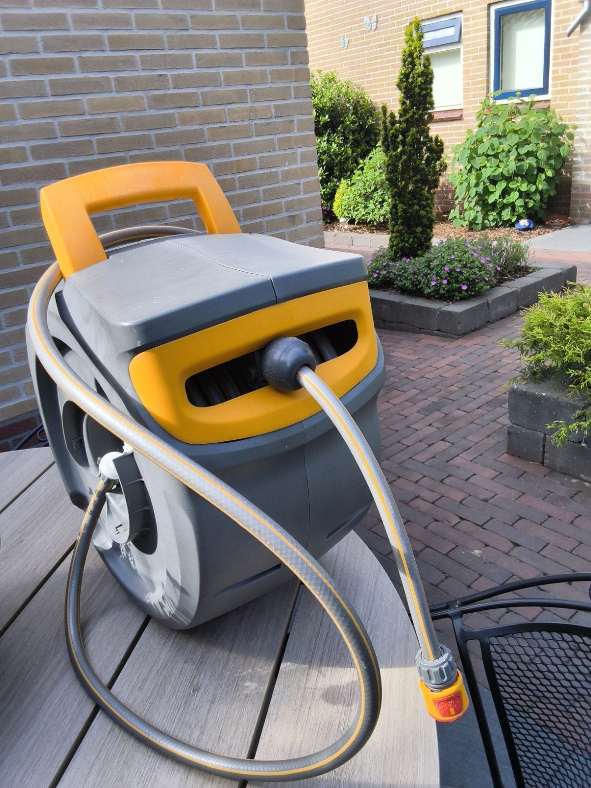 Hozelock AutoReel Slangenbox met Gardena sproeiers, Ophalen of Verzenden, Gebruikt