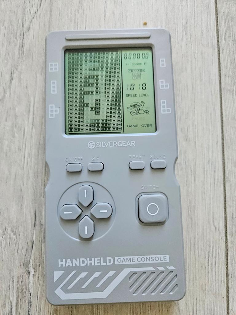 Silvergear Handheld Game Console - Retro Gaming, Spelcomputers en Games, Ophalen of Verzenden, Overige merken, Gebruikt