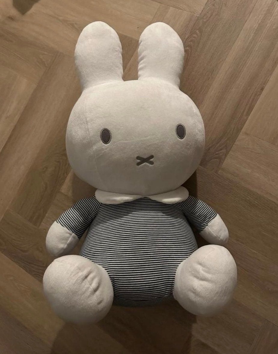 Grote Nijntje Knuffel 60 cm (NIEUW), Kinderen en Baby's, Speelgoed | Knuffels en Pluche, Overige merken, Konijn, Nijntje, Ophalen of Verzenden