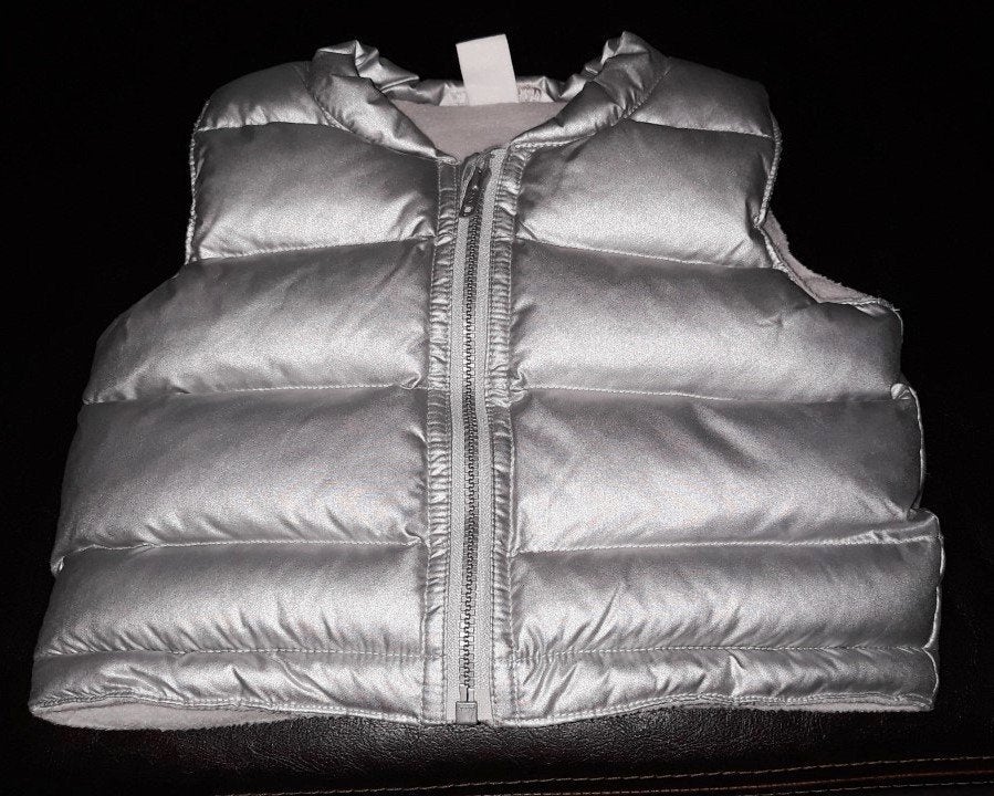 BABY PAKJE {NIEUW}MAAT80 EN BODYWARMER {ZGAN}, Kinderen en Baby's, Babykleding | Baby-kledingpakketten, Ophalen, Zo goed als nieuw
