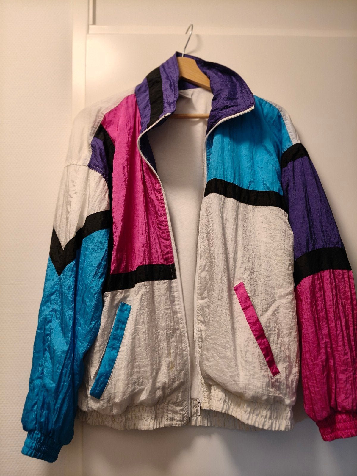 Vintage Windjack S-M - Kleurrijk en Comfortabel, Ophalen of Verzenden, Gedragen, Maat 36 (S), Meerkleurig