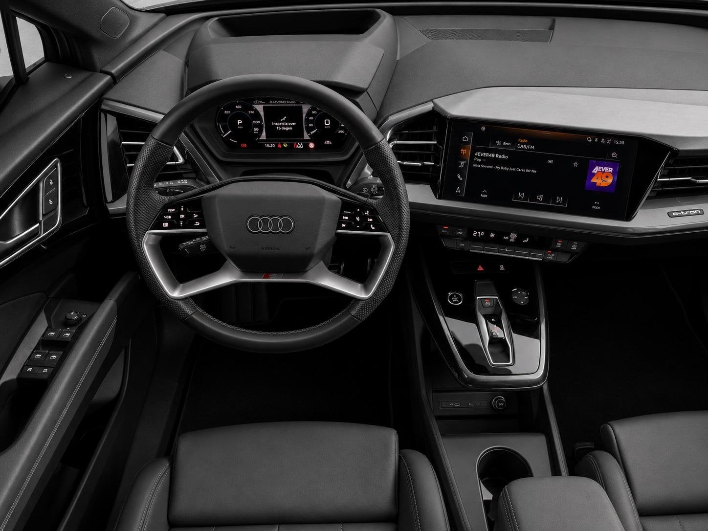 Audi Q4 e-tron 40 S line S edition Brons 77 kWh SOH95% Marti, Auto's, Dealer onderhouden, Achterwielaandrijving, Gebruikt, Zwart