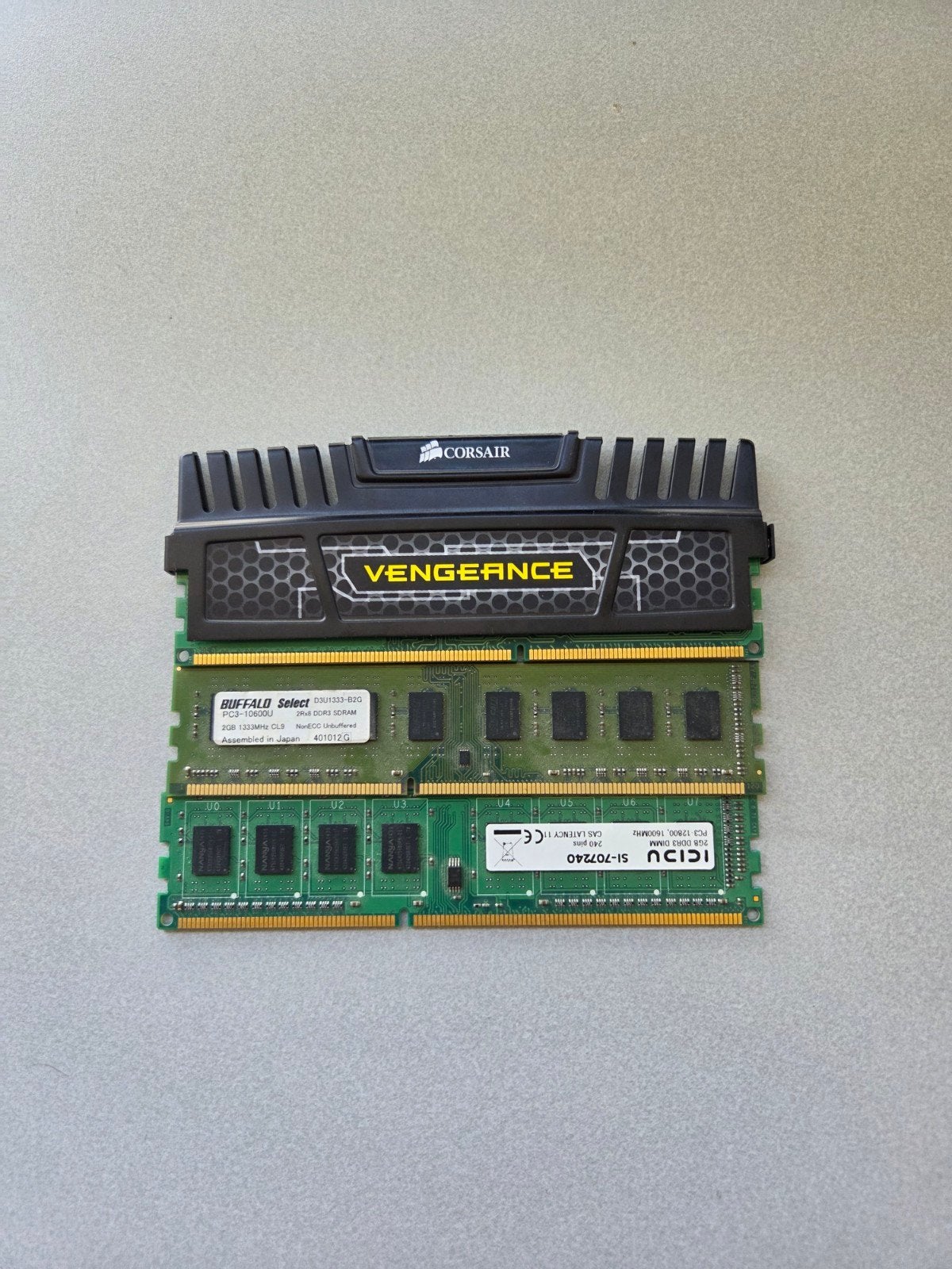 4 losse sticks ram, Ophalen of Verzenden, Zo goed als nieuw, DDR3, Desktop
