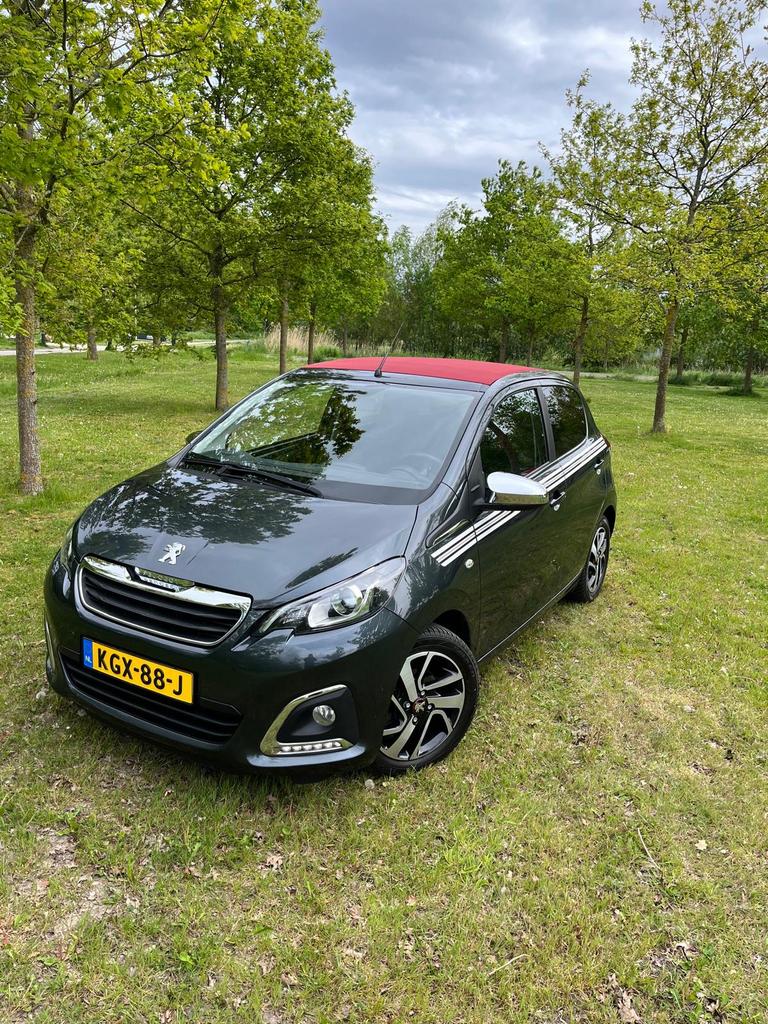 Peugeot 108 1.0 CABRIO 2020, Voorwielaandrijving, Stof, 4 stoelen, Overige kleuren