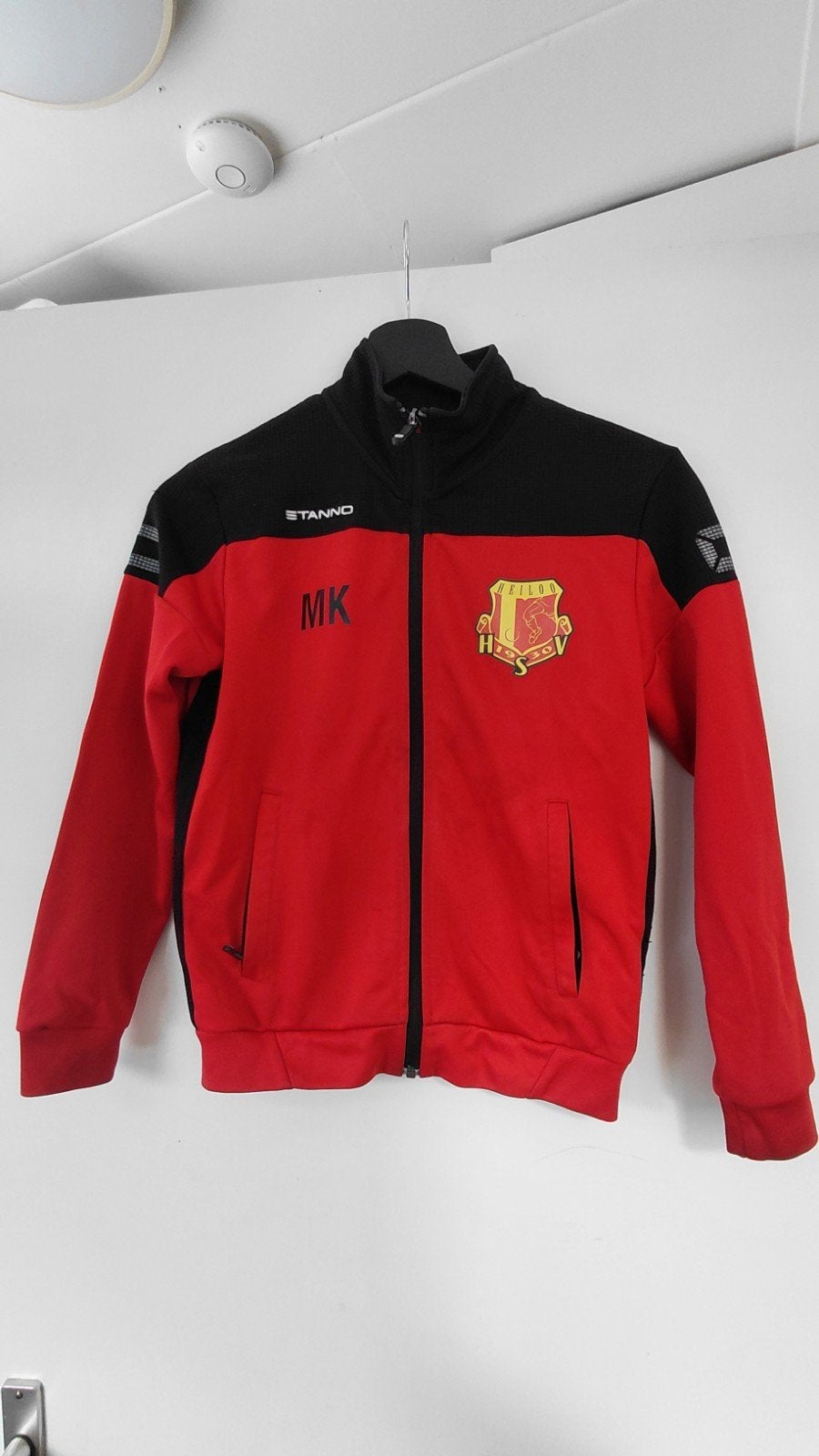 HSV vest maat 140 met naam, Ophalen, Gebruikt, Jongen of Meisje, Trui of Vest