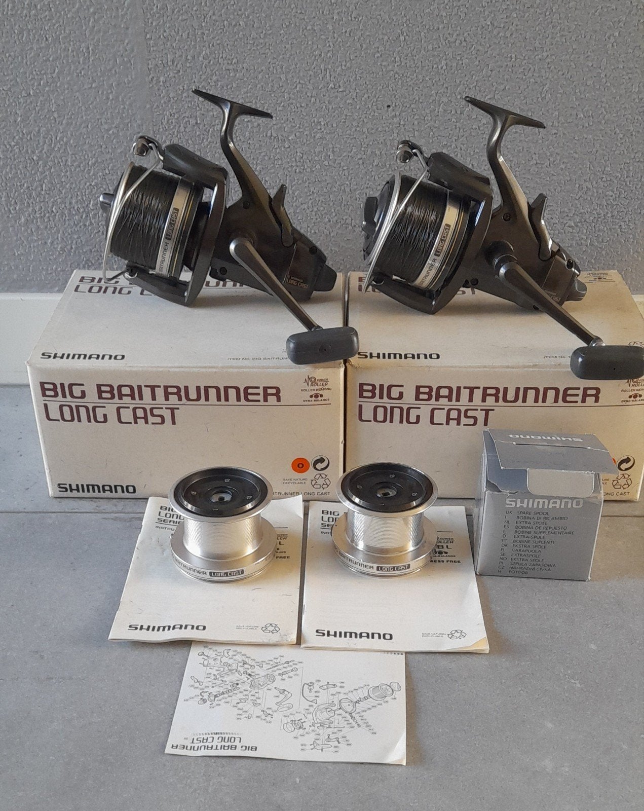 2 keer shimano big baitrunner lc met dozen + 2 reserve spoel, Ophalen of Verzenden, Gebruikt
