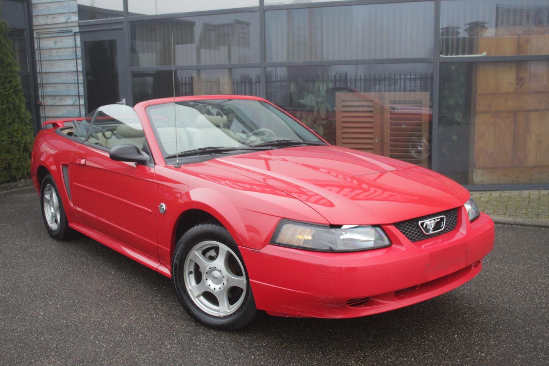Ford Mustang USA 3.9 V6 Cabriolet ORIGINELE STAAT!, Auto's, Ford, Stof, Gebruikt, Beige, Cabriolet