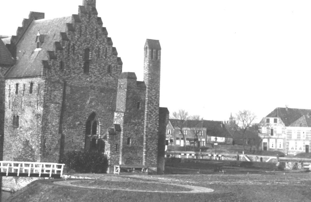 700122 Medemblik NH jr 30 40 Kasteel Radboud Gelopen, Ophalen of Verzenden, 1920 tot 1940, Gelopen, Noord-Holland