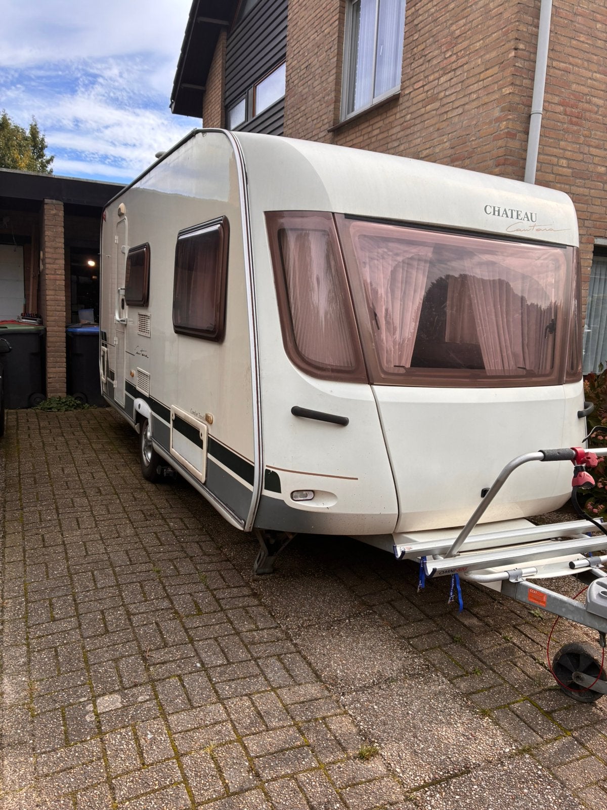 Mooie caravan te koop, Caravans en Kamperen, Chateau, Treinzit, Particulier, Tot en met 4