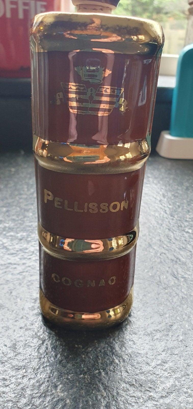Pellisson cognac Erve Bols keramieken fles, Verzamelen, Ophalen of Verzenden