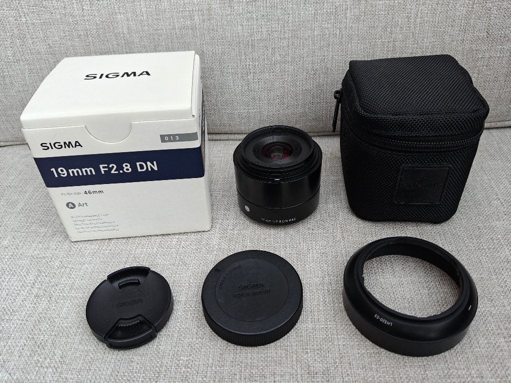 Sigma 19mm f/2.8 DN Art objectief, Audio, Tv en Foto, Fotografie | Lenzen en Objectieven, Sony E-mount, Sigma, Zo goed als nieuw