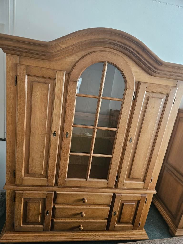Eikenhouten buffetkast met glazen vitrine en lades, Gebruikt, 100 tot 150 cm, Eikenhout, Ophalen of Verzenden