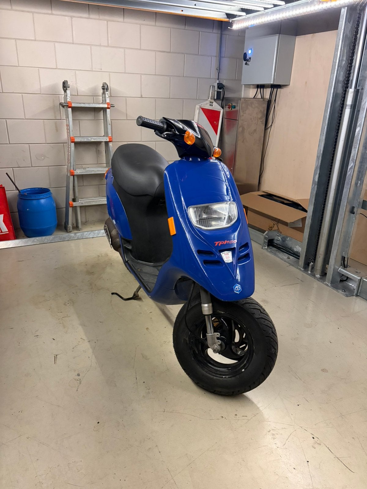 Piaggio typhoon 50cc duits, Ophalen of Verzenden, Zo goed als nieuw, Tweetakt, Overige modellen