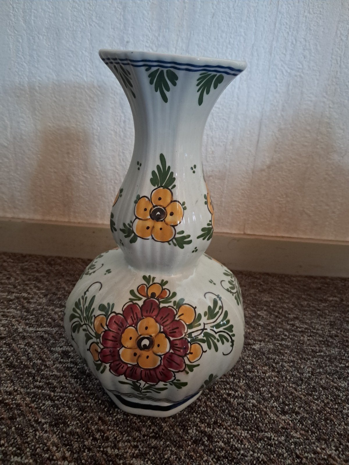 Prachtige handgeschilderde Delfts aardewerk vaas, Antiek en Kunst, Antiek | Vazen, Ophalen