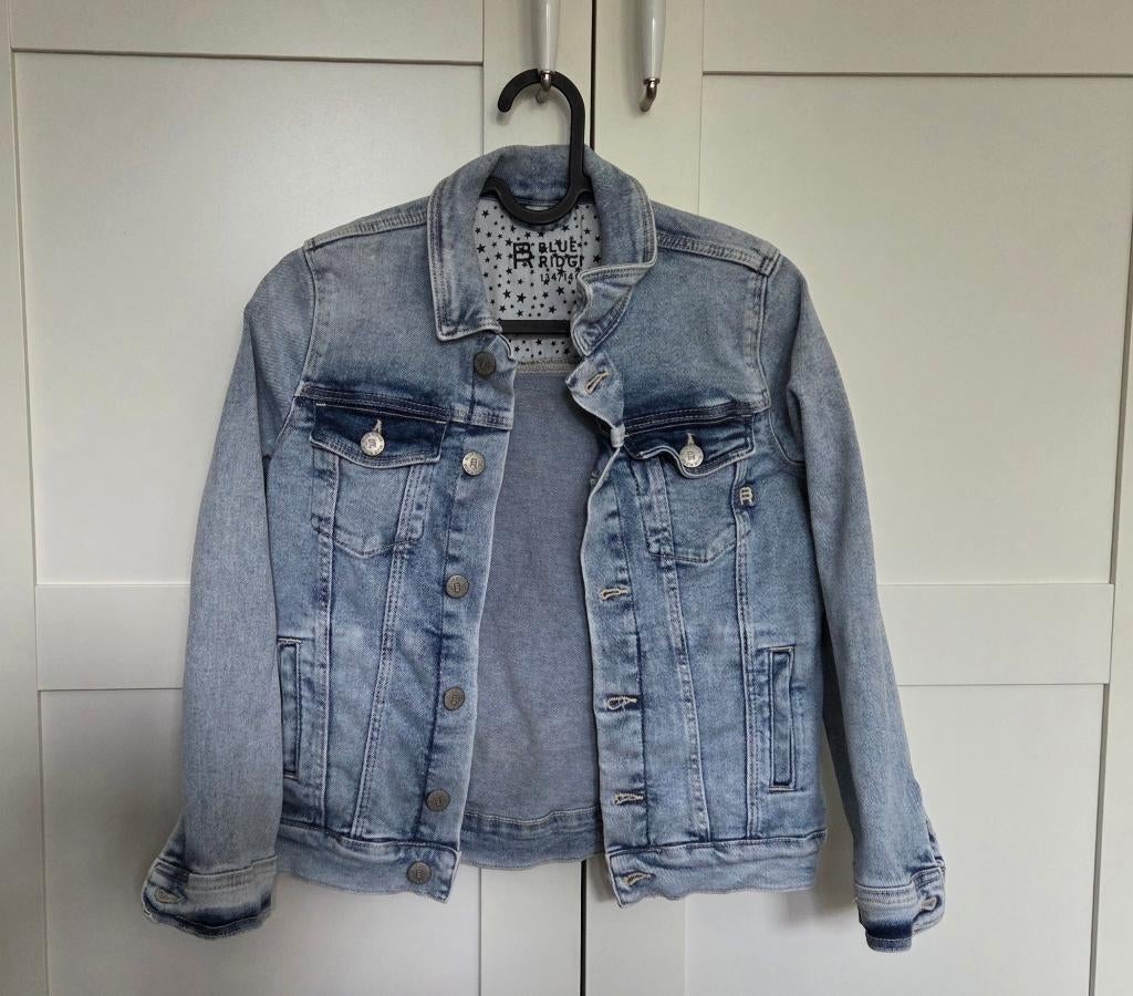 Spijkerjas 134/140, Kinderen en Baby's, Kinderkleding | Maat 134, Ophalen of Verzenden, Zo goed als nieuw, Meisje, Jas