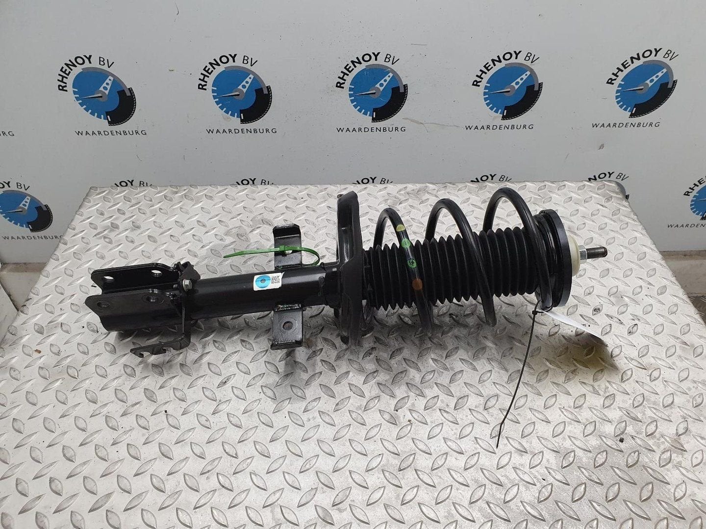 RENAULT CLIO VEERPOOT / SCHOKBREKER LV 2019, Gebruikt, -, -, Ophalen of Verzenden