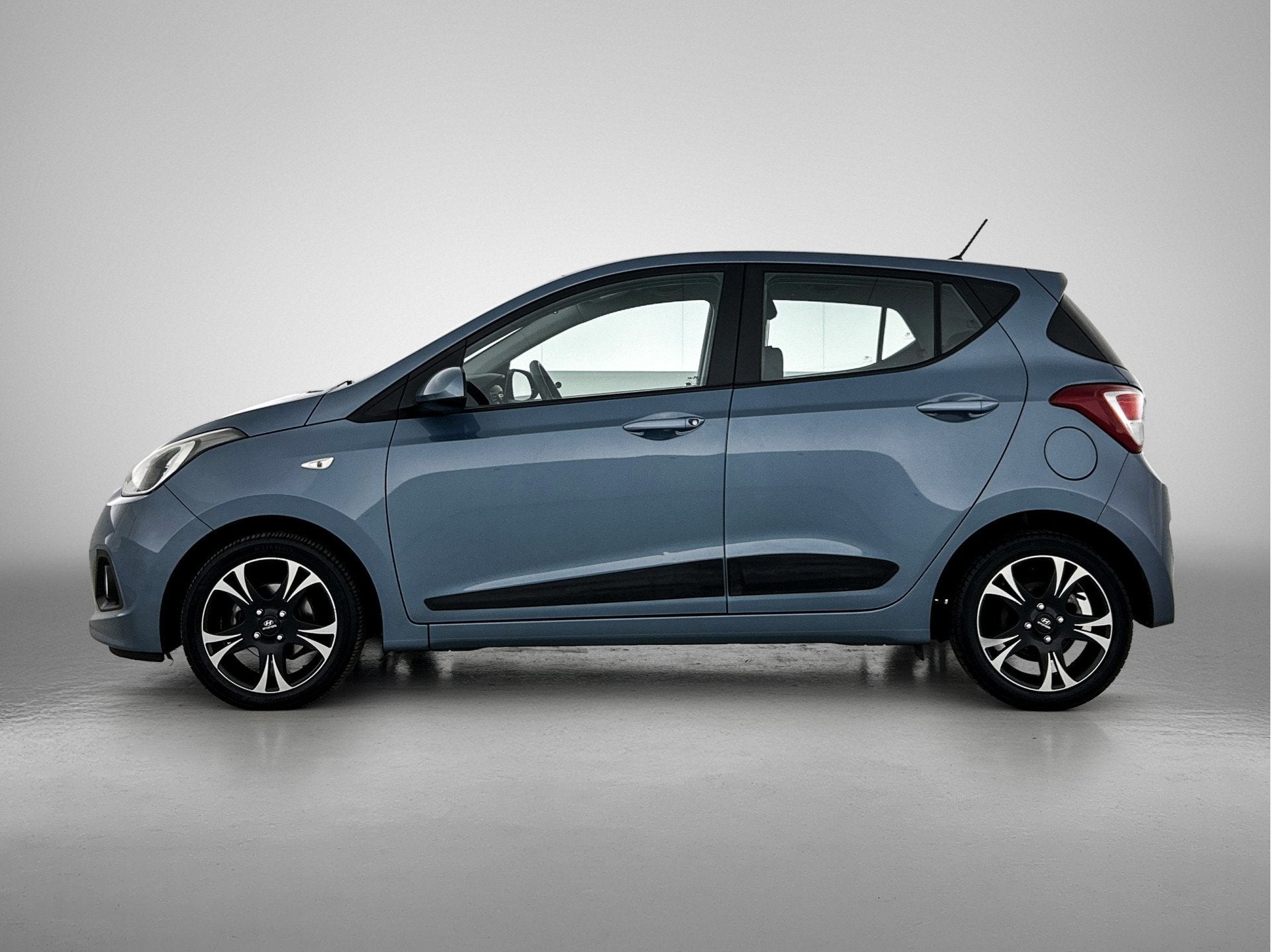 Hyundai i10 1.0i i-Motion Comfort | Climate Control | Cruise, 12 maanden, Gebruikt, Blauw, 23 km/l