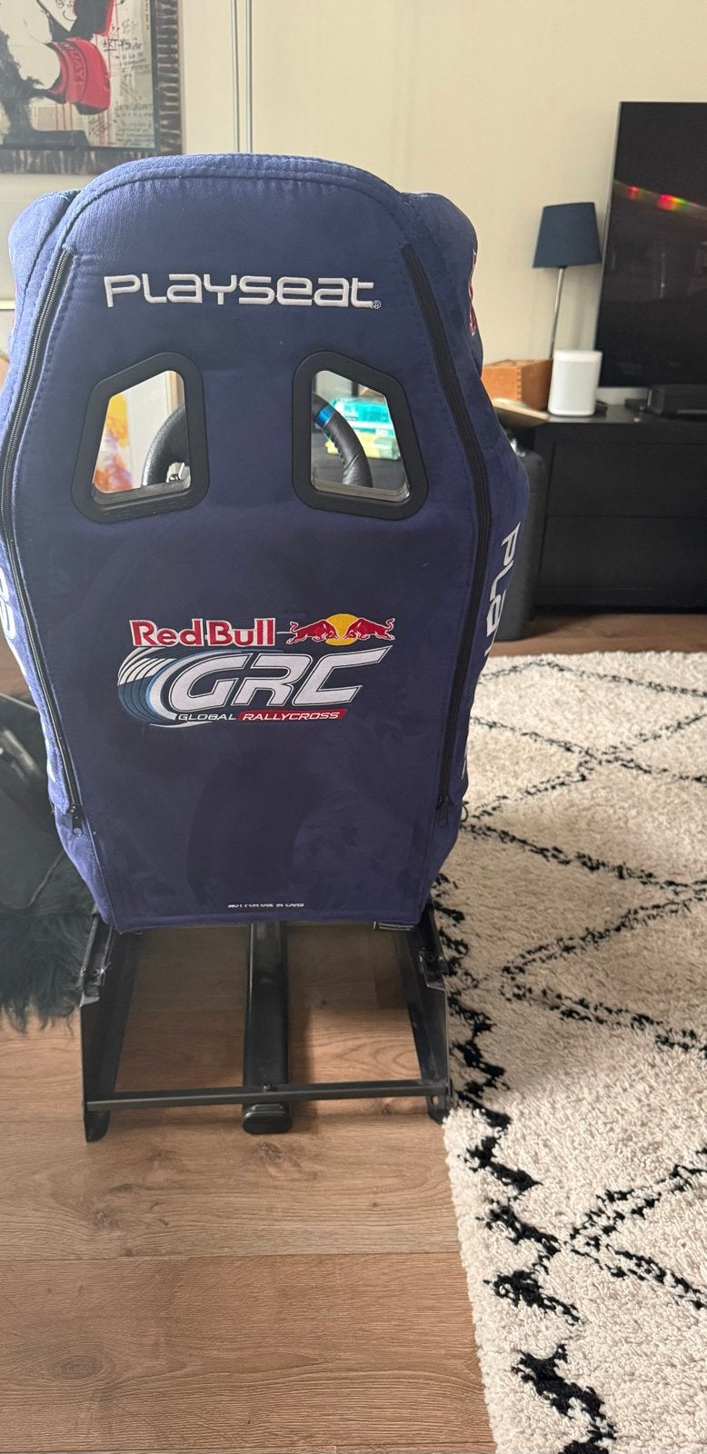 Red Bull Racing Simulator PlayStation + Logitech G29, Spelcomputers en Games, Spelcomputers | Sony PlayStation Vita, Gebruikt