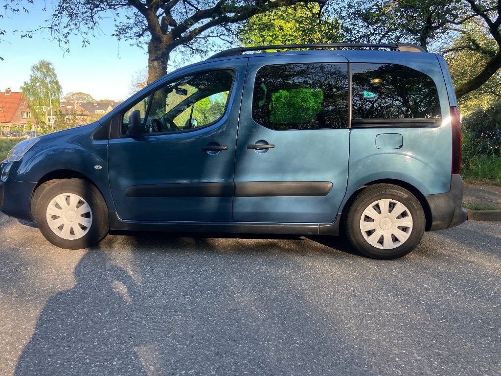 Citroën Berlingo 1.6 Hdif 73KW AUT 2018 Blauw, 1374 kg, Euro 6, 4 cilinders, Blauw