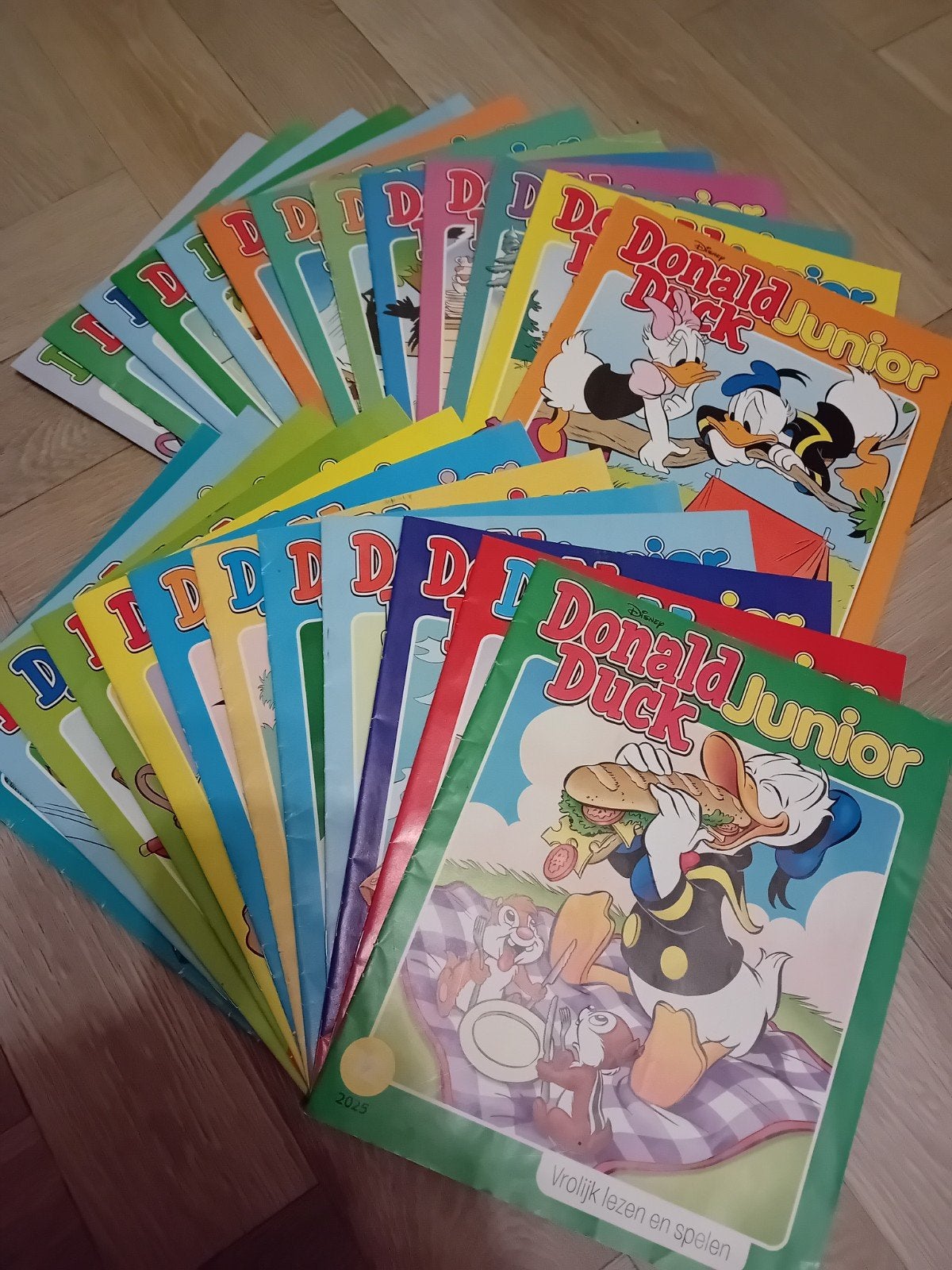 26x Donald Duck Junior ideaal voor beginnende lezers!, Boeken, Complete serie of reeks, Ophalen of Verzenden, Gelezen, Donald Duck