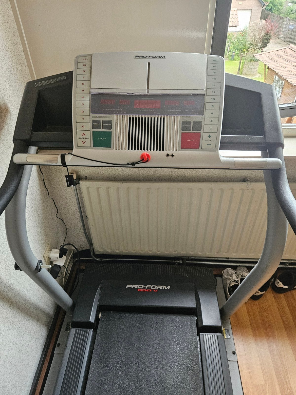 Loopband Proform 650 v.
acht voorkeur programma's in te stel, Ophalen, Loopband