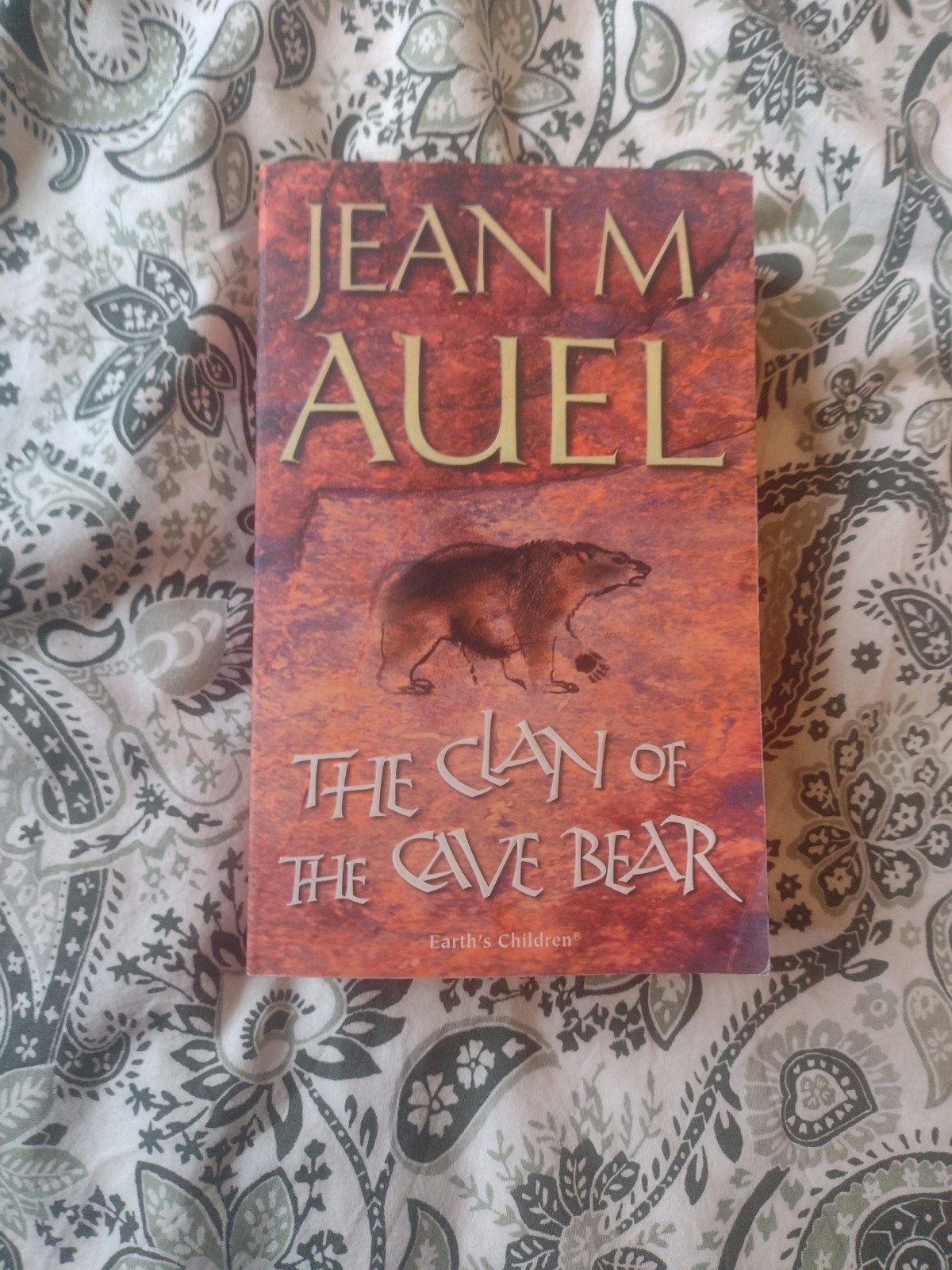 The Clan of the Cave Bear - Jean M. Auel, Ophalen of Verzenden, Gelezen, Jean M. Auel, Europa overig