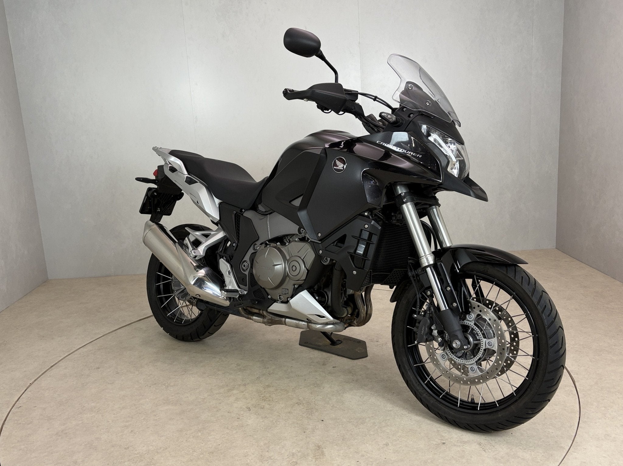 Honda VFR 1200 X CROSSTOURER ABS (bj 2012), Motoren, Cco@honda-eu.com, Stroombaan 4
1181 VX  Amstelveen, Honda Motor Europe Ltd