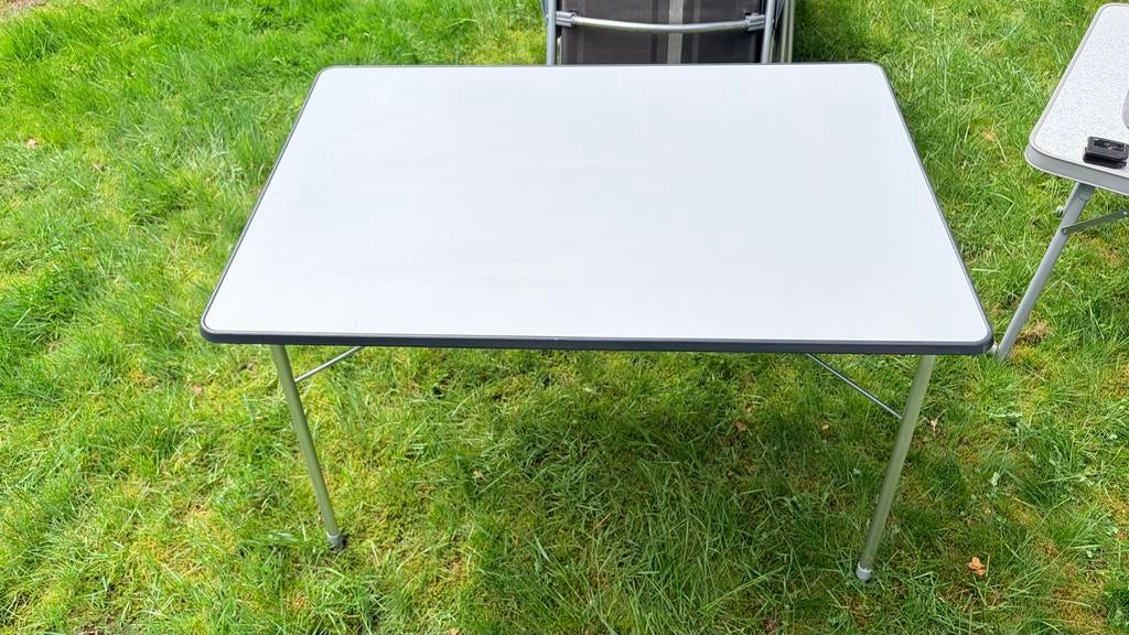 Compacte campingtafel 65x100, Ophalen, Gebruikt, Campingtafel