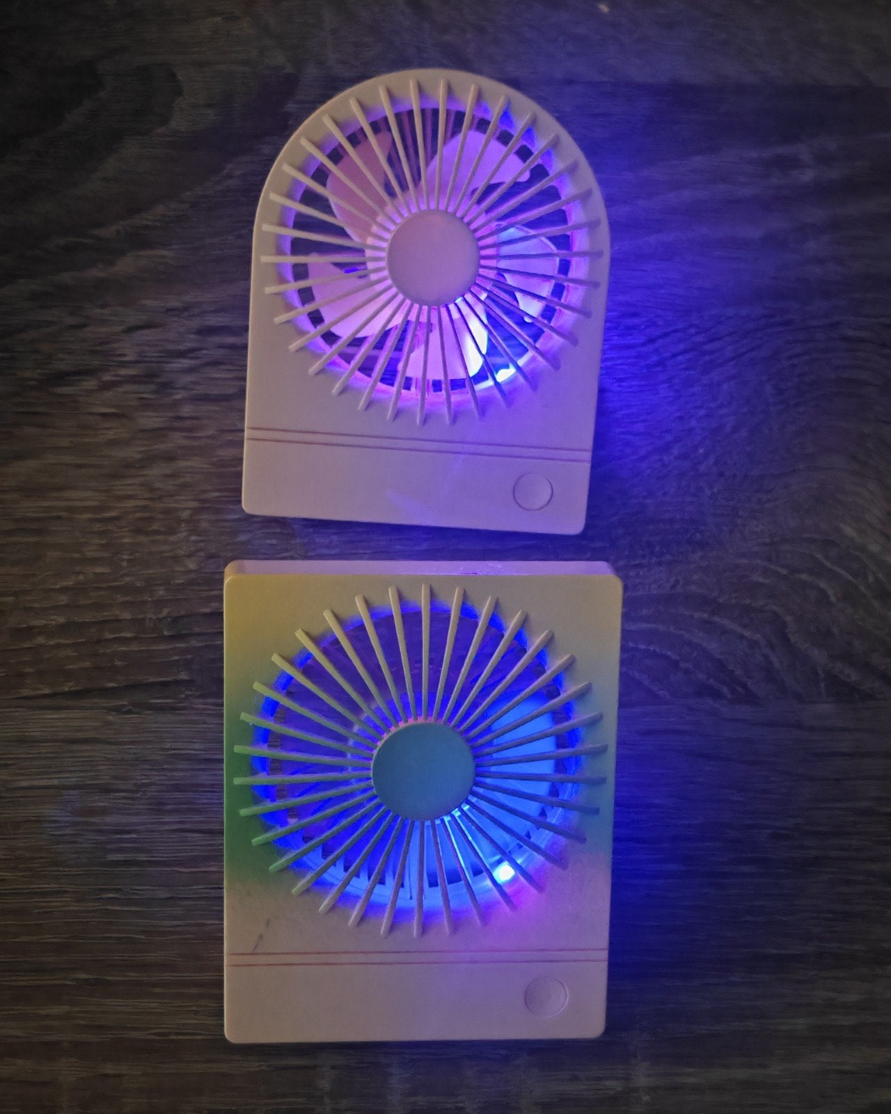 2x Mini mobiel draagbaar handventilator LED Roze compact dun, Witgoed en Apparatuur, Ventilatoren, Nieuw, Tafelventilator, Ophalen of Verzenden