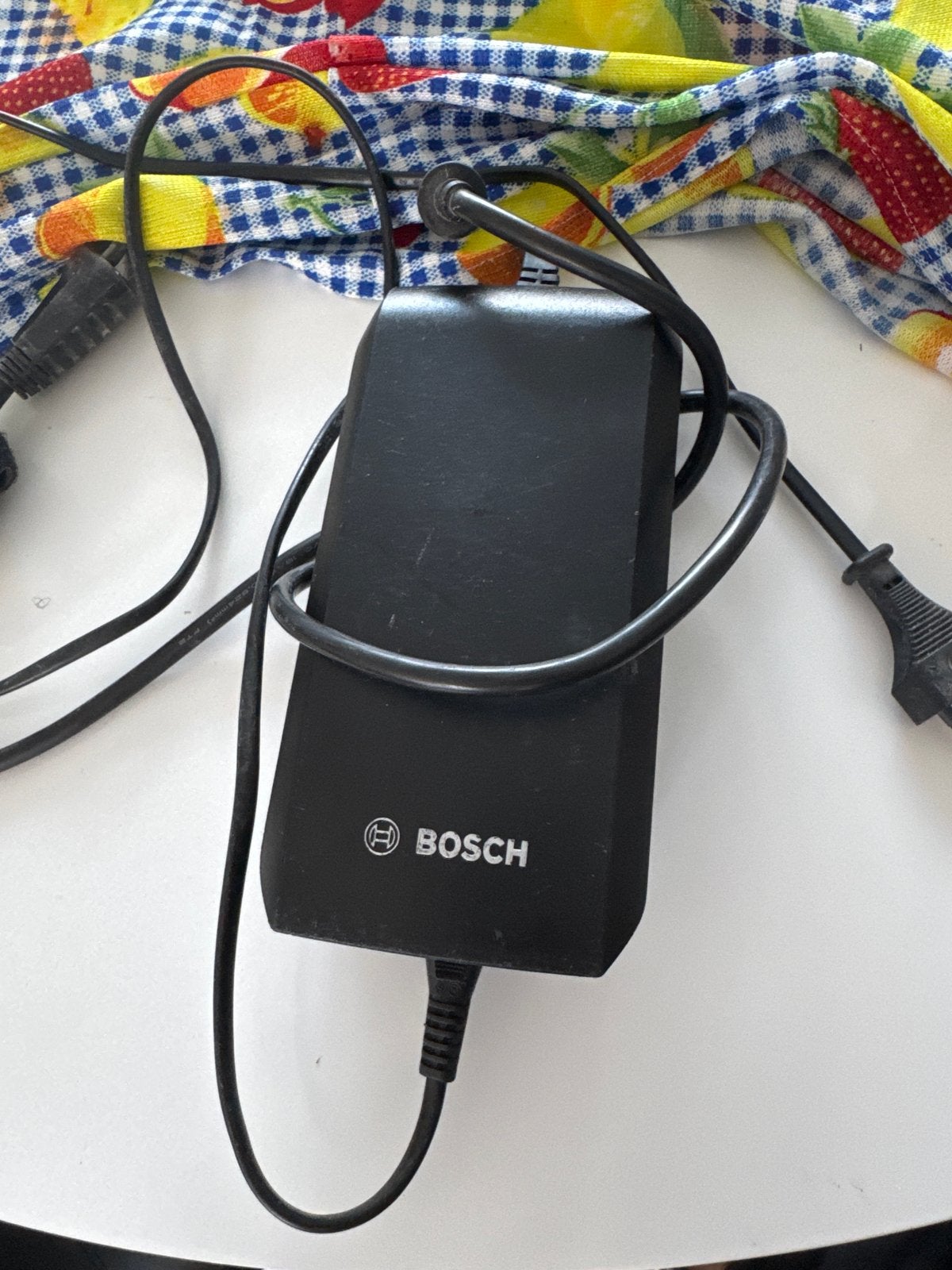 Bosch eBike Acculader 36V 4A - Standaard Lader BCS220, Fietsen en Brommers, Fietsaccessoires | Fietsaccu's, Ophalen of Verzenden