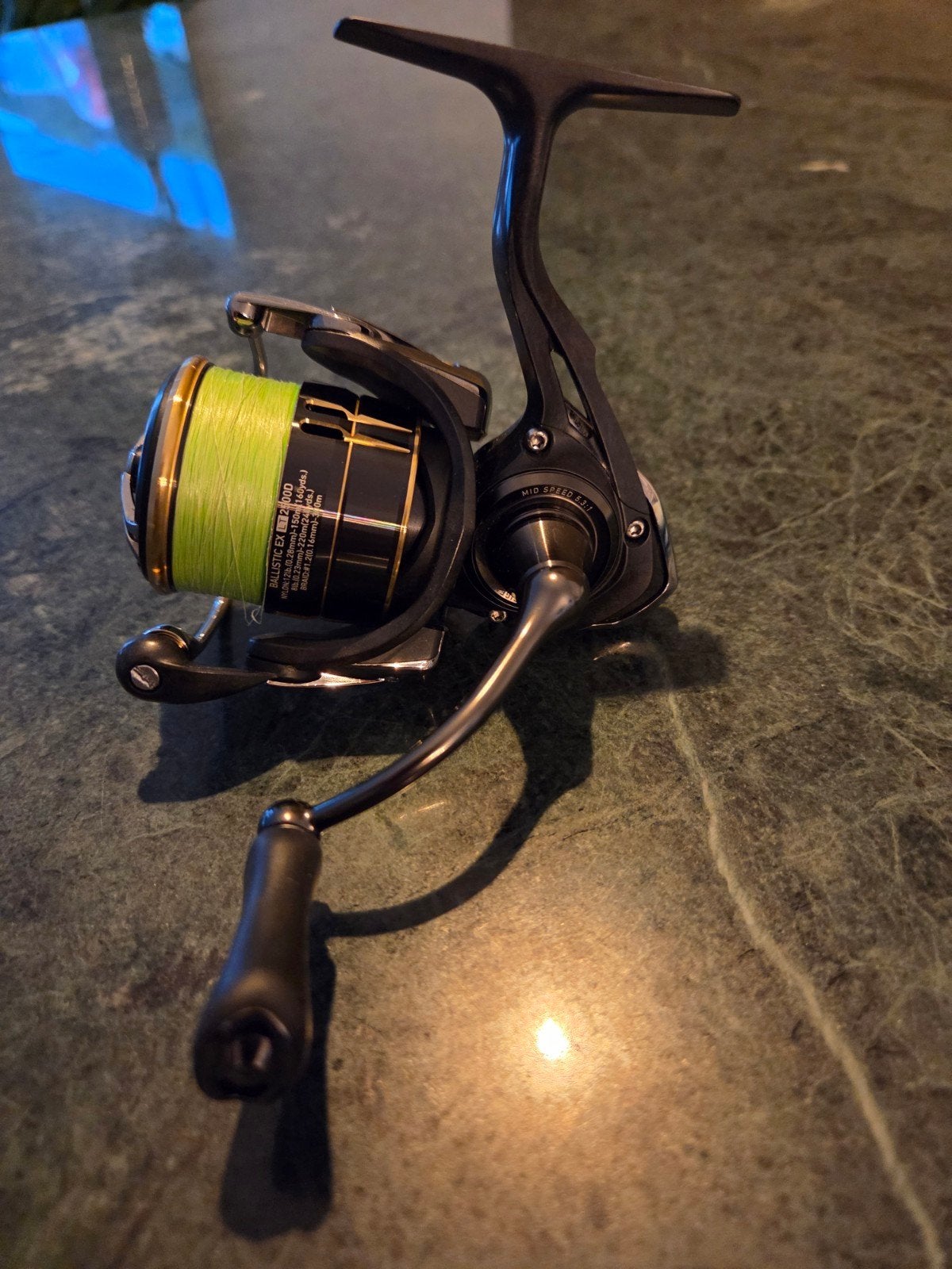 2x Daiwa Ballistic LT 2500D Molens - Goede Conditie, Watersport en Boten, Ophalen of Verzenden, Zo goed als nieuw, Werphengel