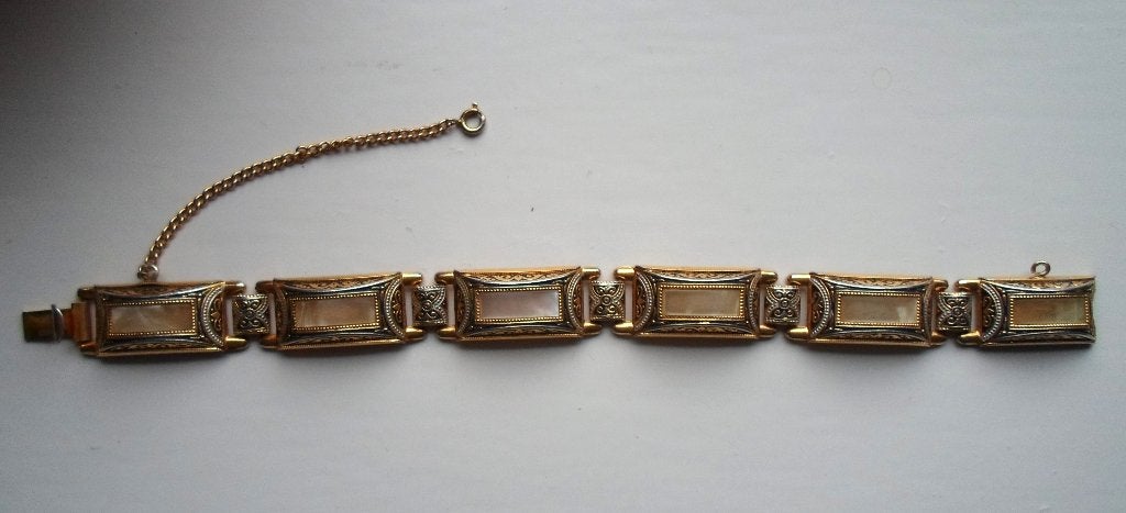 Brede Armband Toledo / Damascene met veiligheidsketting., Ophalen of Verzenden, Zo goed als nieuw, Goud, Overige materialen