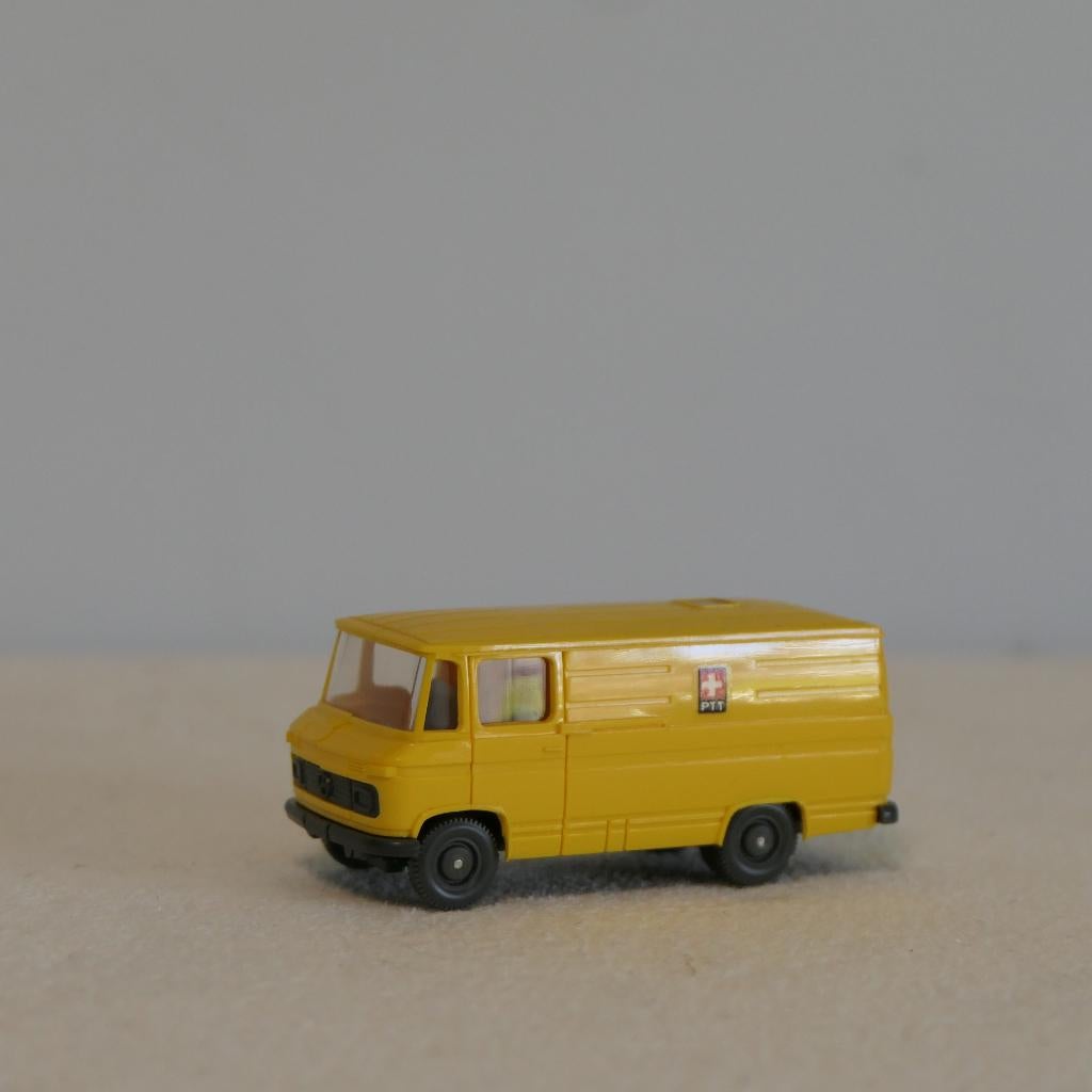 Wiking Bus Mercedes PTT Zwitserland., Hobby en Vrije tijd, Modeltreinen | H0, Overige merken, Gelijkstroom of Wisselstroom, Overige typen
