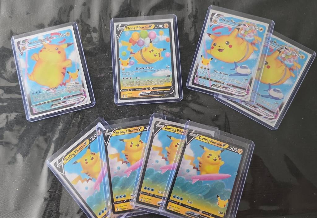 Meerdere Pikachu pokémon Kaarten celebrations 25th, Ophalen of Verzenden, Zo goed als nieuw, Meerdere kaarten