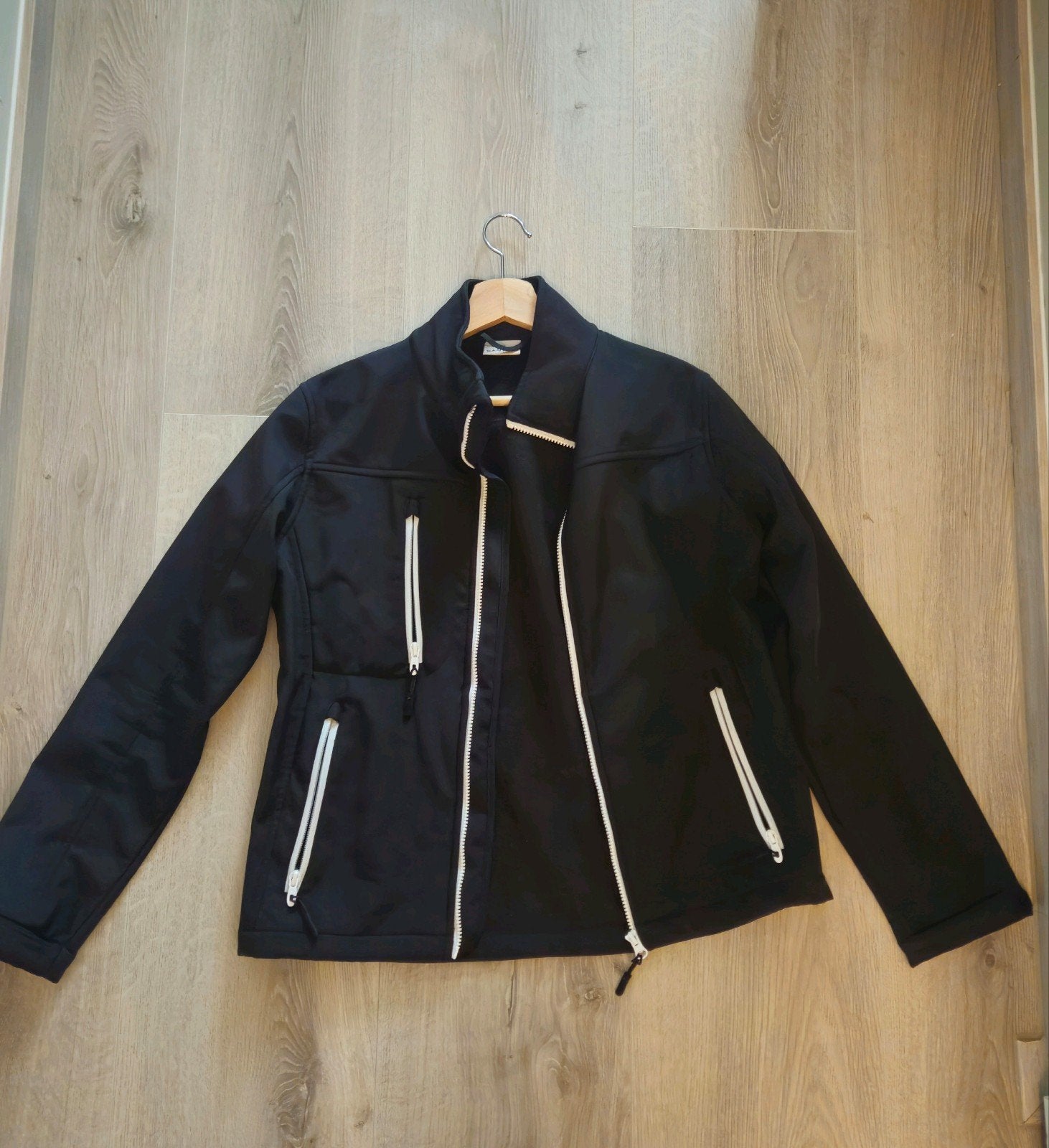 Zwarte softshell jas maat M, Zwart, Ophalen of Verzenden, Maat 36 (S), Santino