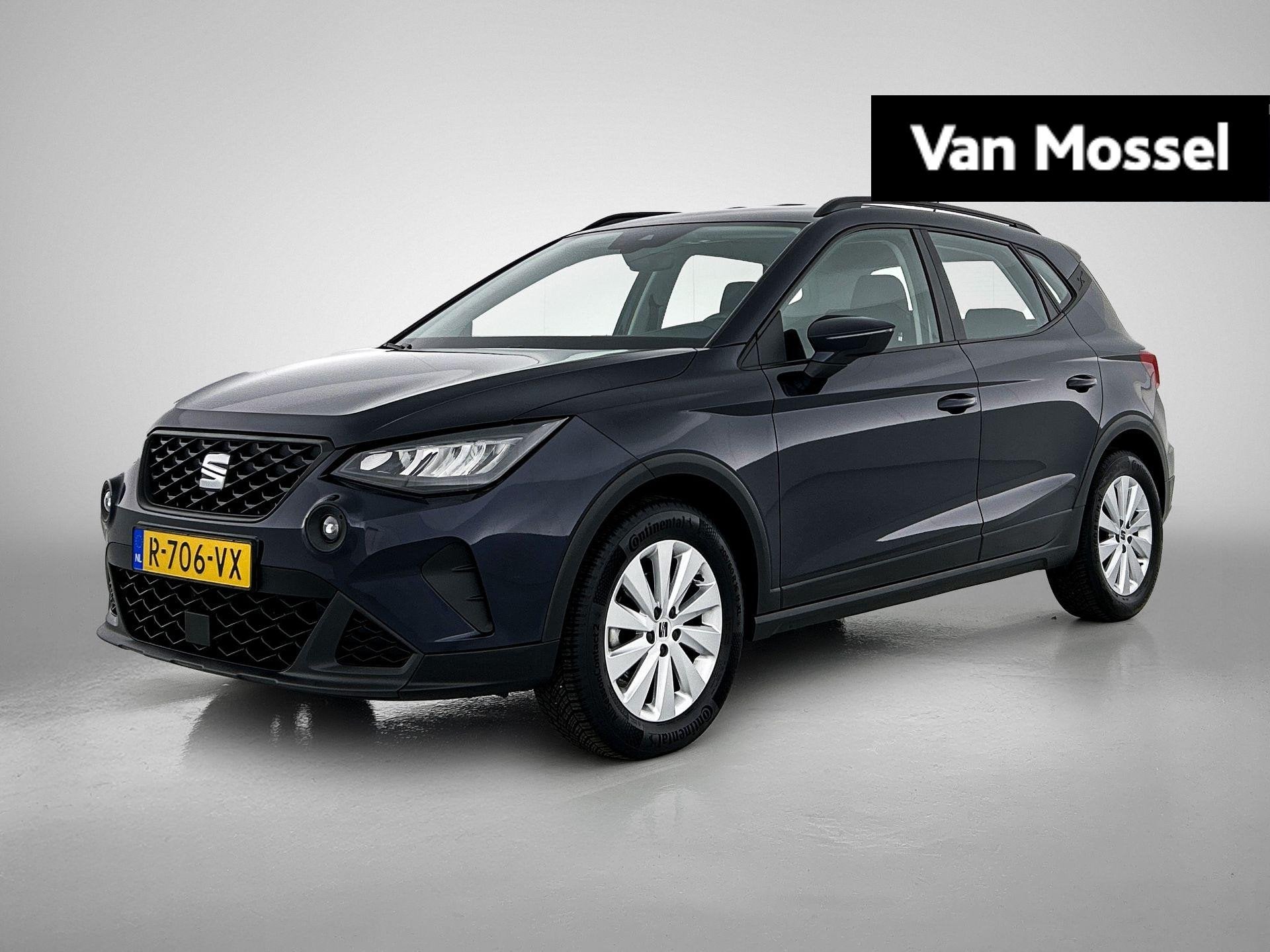 SEAT Arona 1.0 TSI Style 95 PK | LED Koplampen | Apple Carpl, 12 maanden, Stof, Gebruikt, 95 pk