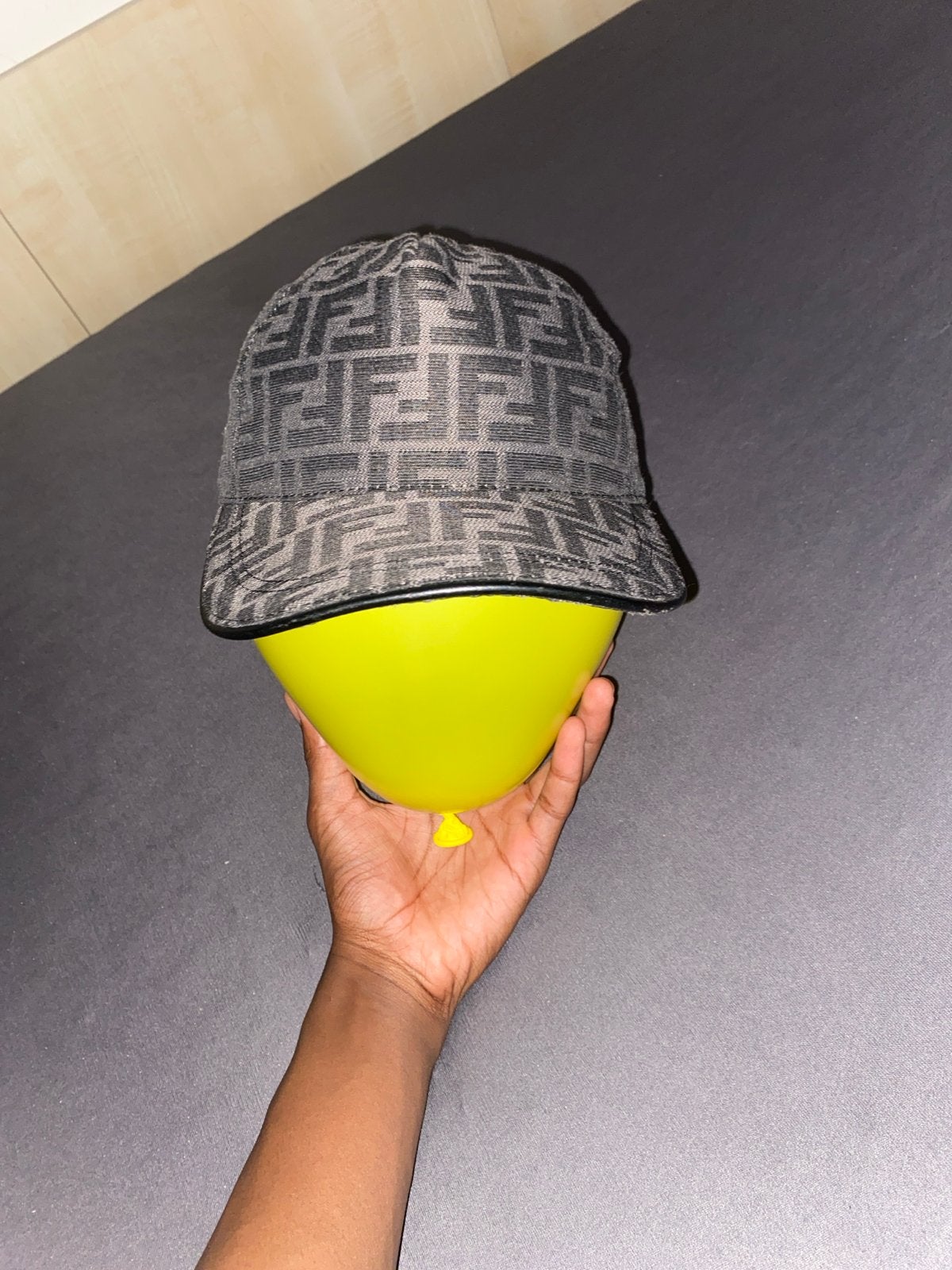 Nieuwe Fendi Pet - Zo goed als nieuw, Kleding | Heren, Ophalen of Verzenden, Zo goed als nieuw, 57 cm (M, 7⅛ inch) of minder, Pet