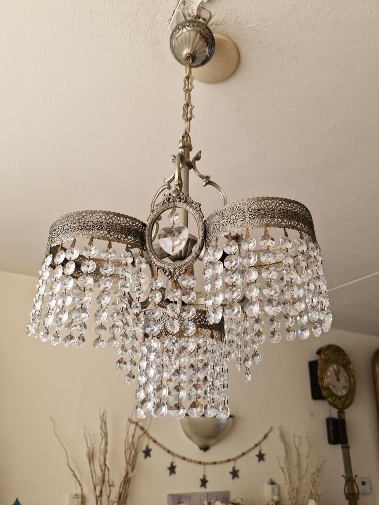 Gave kristallen kroonluchter zilver kleur met 3 hartjes, Ophalen of Verzenden