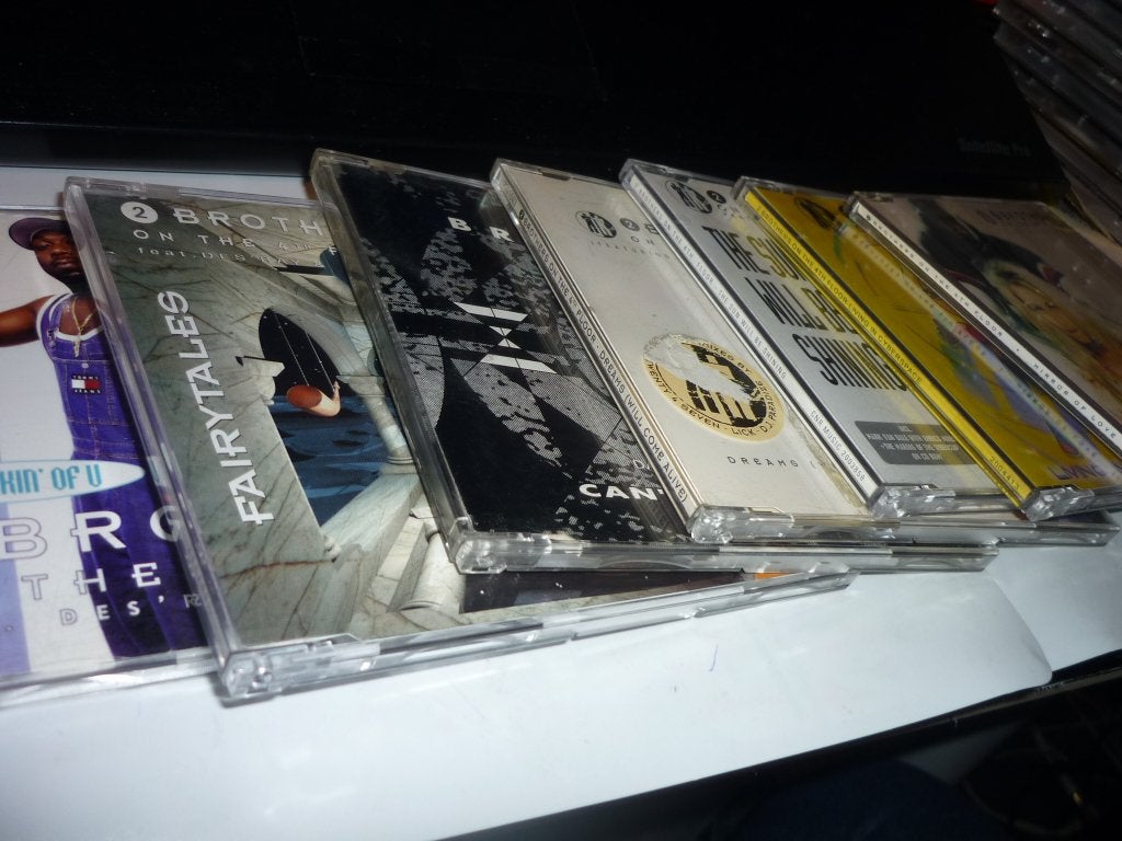 2 Brothers on the 4th floor cd single verzameling 7 cd's, Cd's en Dvd's, Verzenden, Zo goed als nieuw, Pop