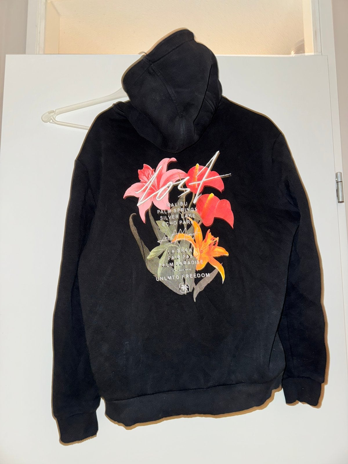 Lost minds zwarte hoodie trui sweater zwart, Kleding | Heren, Ophalen of Verzenden, Gedragen, Maat 52/54 (L), Zwart