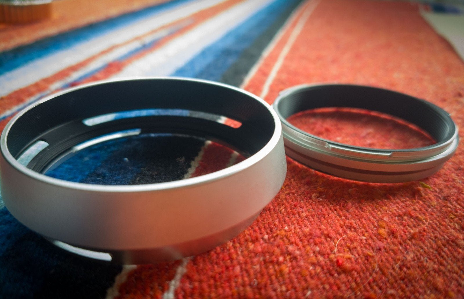 Fuji la-49x100 zonnekap en adapter ring, Verzenden, Overige Merken, Geen optische zoom