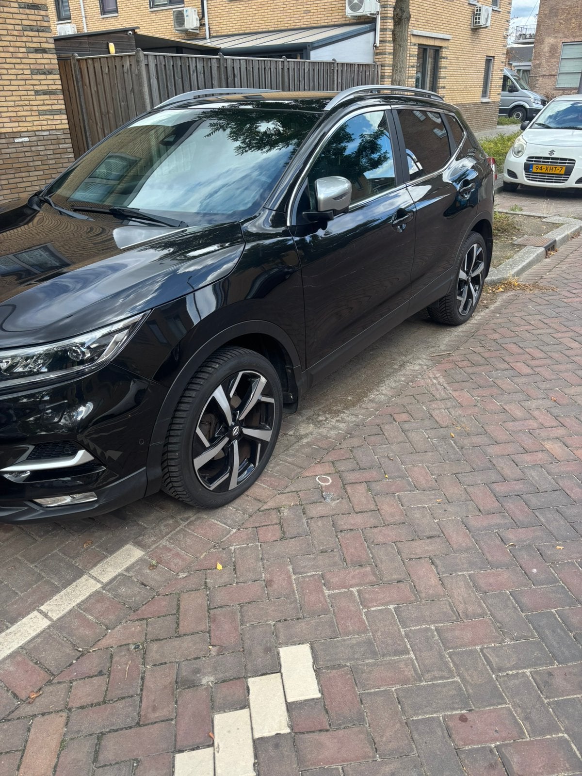 Nissan Qashqai 1.2 115pk Dig-t 2018 Zwart, Auto's, Voorwielaandrijving, Zwart, Leder, 1200 kg